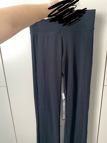 m Beden siyah Renk Bershka Beli fitilli ispanyol paça pantolon