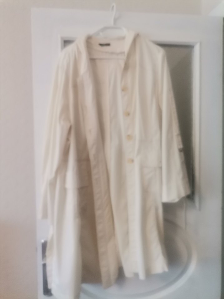 Düğmeli Beyaz Ceket...... - Görsel 2