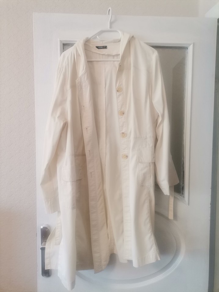 Düğmeli Beyaz Ceket...... - Görsel 4