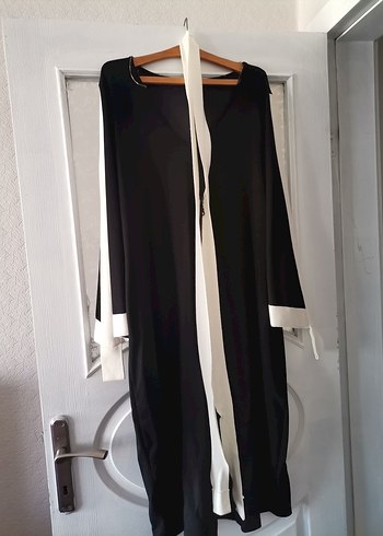 Uzun Siyah Beyaz Kadın Elbise (abiye) 52 beden - Görsel 9