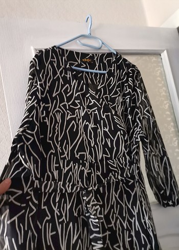 Siyah Beyaz Zebra Desenli Şifon Uzun Elbise 52 beden.. - Görsel 9