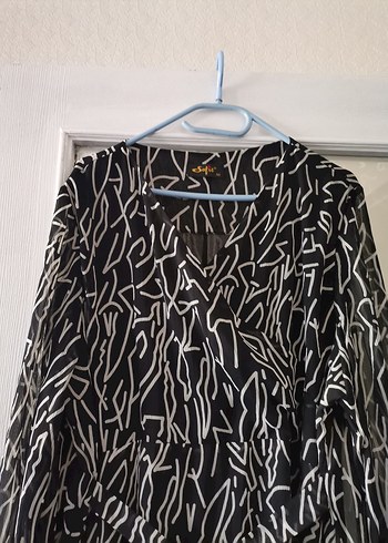 Siyah Beyaz Zebra Desenli Şifon Uzun Elbise 52 beden.. - Görsel 6