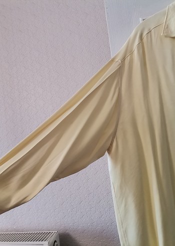 Sarı Düğmeli Kadın Saten Gömlek.. - Görsel 6