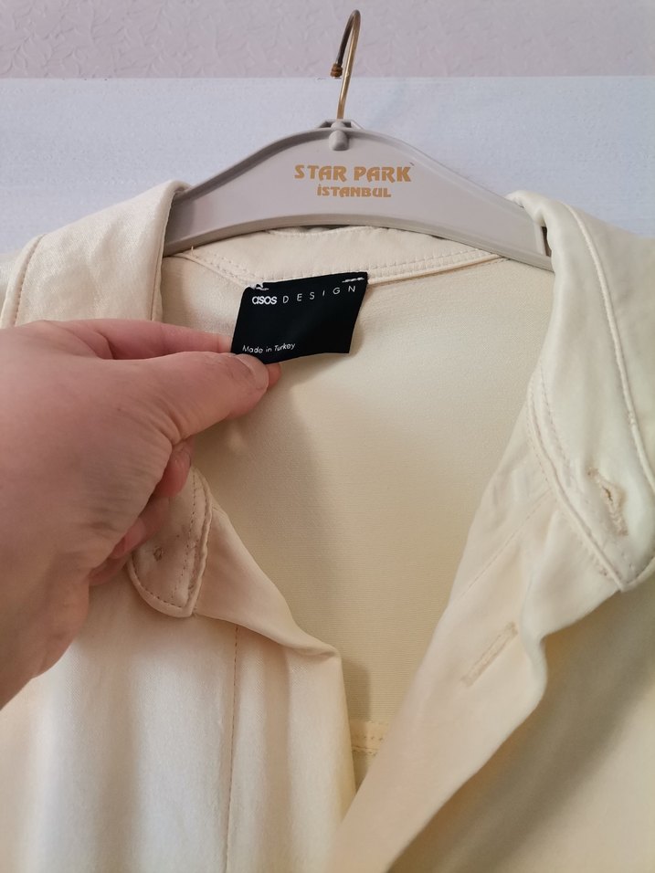 Sarı Düğmeli Kadın Saten Gömlek.. - Görsel 2