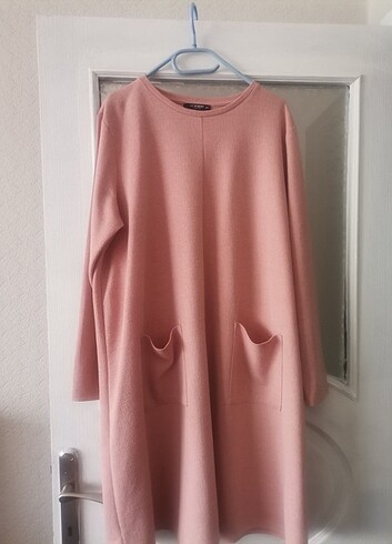 Pembe tunik