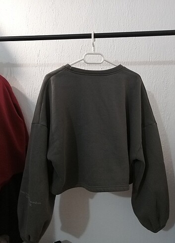 Trendyolmilla gri crop sweat 