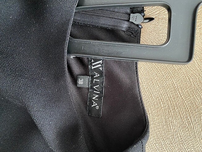 Zara Alvina abiye