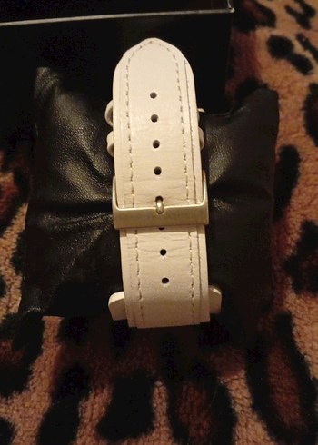 Klasik Beyaz Kadın Kol Saati - Görsel 5