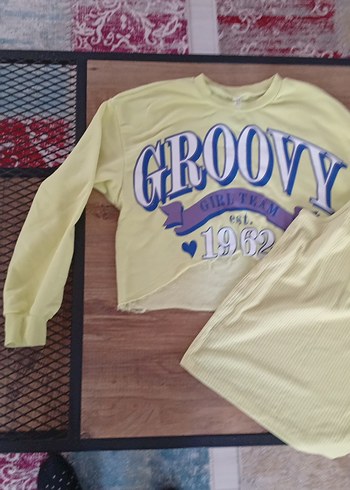 Sarı Loose Fit Kız Tişörtü, Uzun Kollu, Dantel Detaylı - Görsel 2