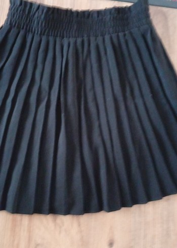 Siyah Pilili Mini Etek - Görsel 3