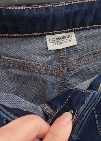 Kadın Renkli Batik Desenli Kemerli Denim Pantolon - Görsel 3