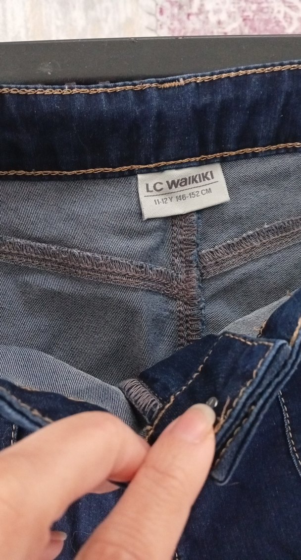 Kadın Renkli Batik Desenli Kemerli Denim Pantolon - Görsel 3