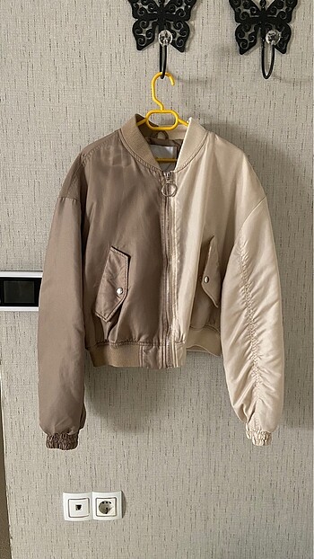 Bershka Bomber