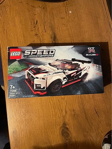 Lego 76896 Nissan GT-R Nismo