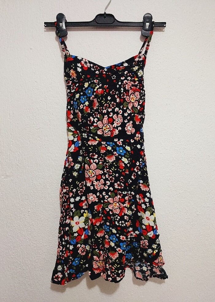 Çicekli elbise - Görsel 2