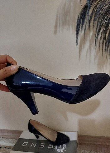 Lacivert topuklu ayakkabı - Görsel 7