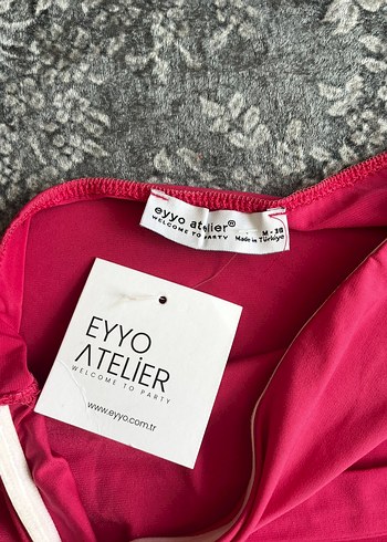 Pembe Dekolteli Kadın Body - Görsel 2