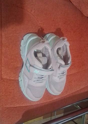 Kızlar için pembe cırt cırtlı spor ayakkabı - Görsel 2