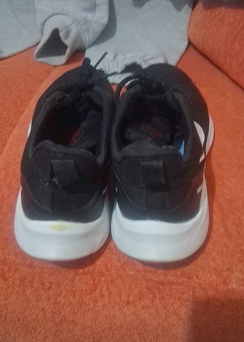 Siyah Bağcıklı Erkek Koşu ve Antrenman Ayakkabısı - Görsel 3