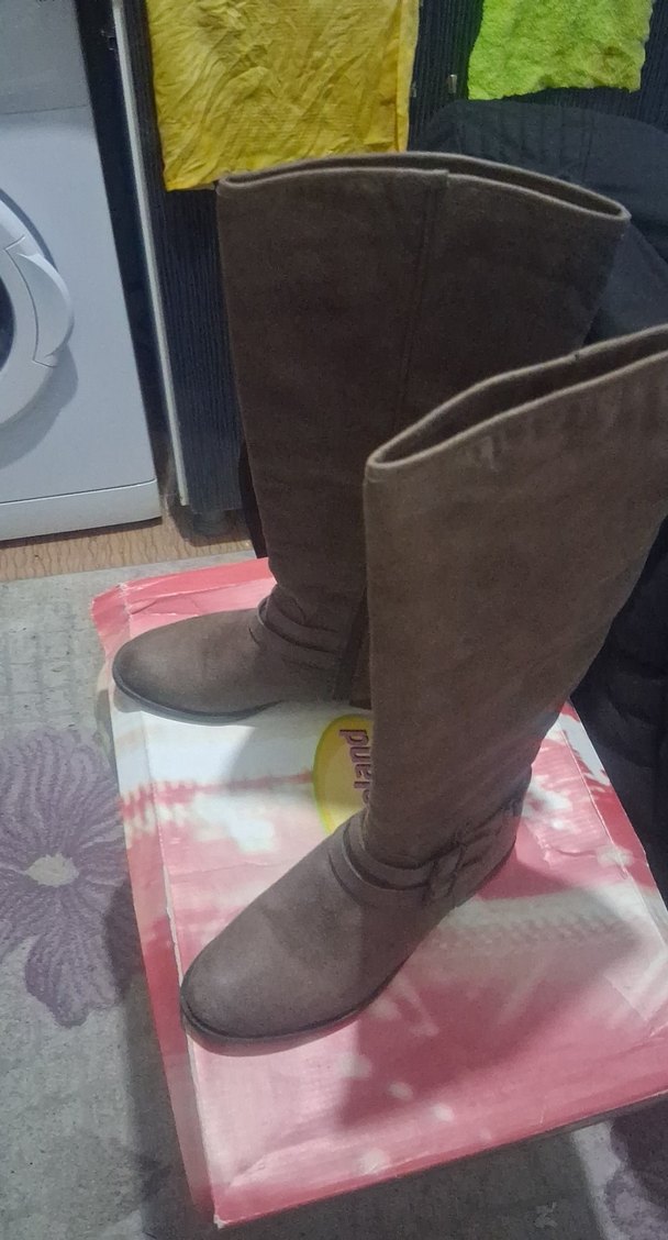 Kahverengi Tokalı Kadın Dizüstü Çizme.boy 38 en 25 - Görsel 5