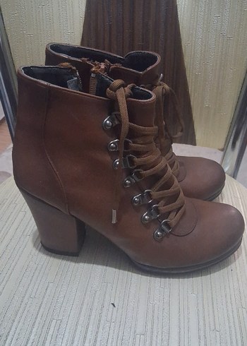 Kahverengi Deri Kadın Dolgu Topuk Biker Bot - Görsel 2