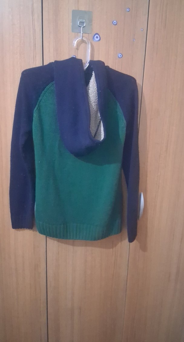 Erkek Çocuk Yeşil Kapüşonlu Triko Sweatshirt - Görsel 4