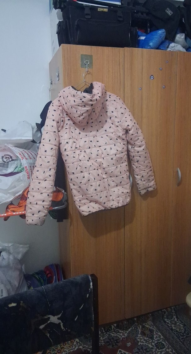 Kız Çocuk Pembe Kapüşonlu Fermuarlı Mont.boy 60 en 42 - Görsel 4