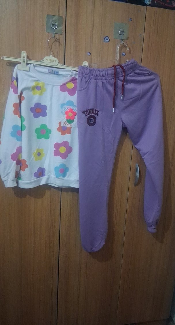 Kız Çocuk Mor Eşofman Takımı Çiçek Desenli - Görsel 2