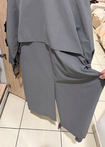 Gri Uzun Düğmeli Kadın Trençkot - Görsel 5