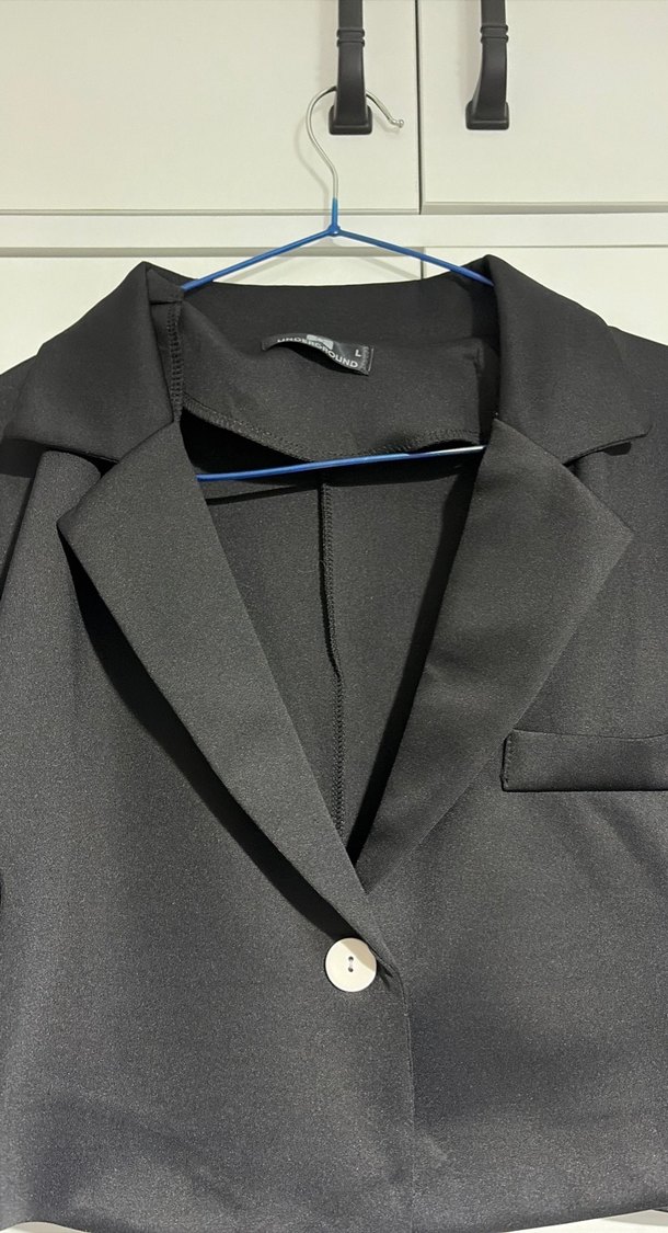 Düğmeli Siyah Kadın Midi Blazer - Görsel 3