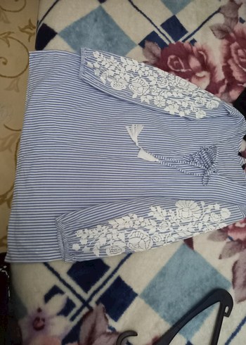 LC Waikiki Dantel Detaylı Mavi Bohem Uzun Kollu Bluz