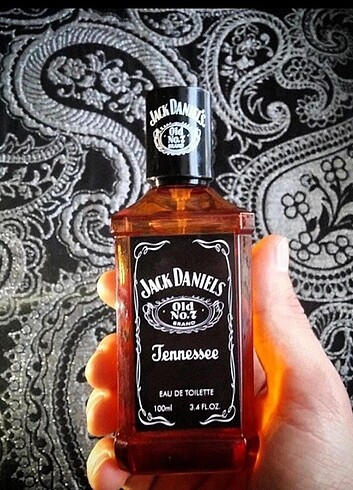 Daniel Wellington Jack Daniels parfüm 