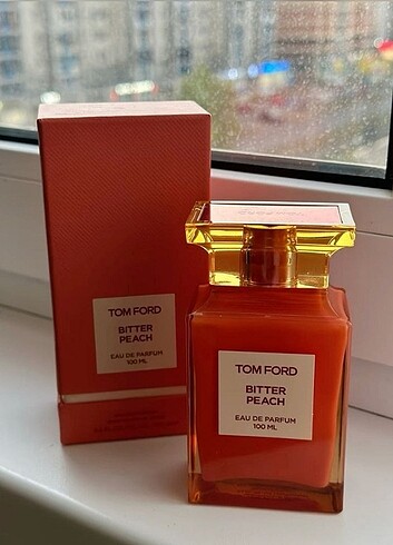 /Tomford bitter peach kadın parfüm 100 ml