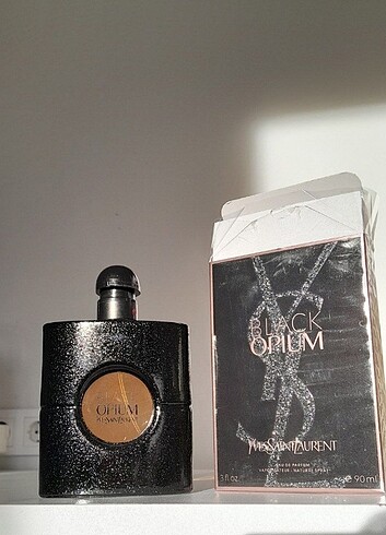 Yves Saint Laurent Yves Saint Laurent black opıum kadın parfüm 90 ml