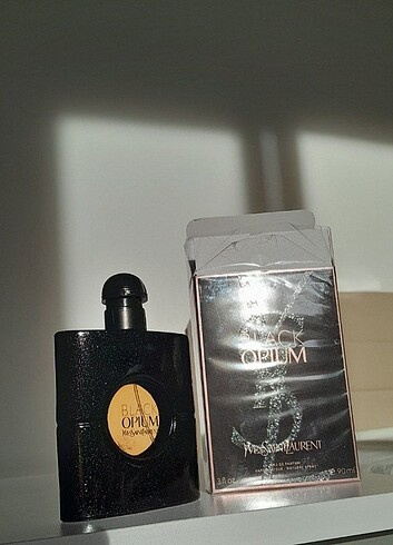  Beden Yves Saint Laurent black opıum kadın parfüm 90 ml