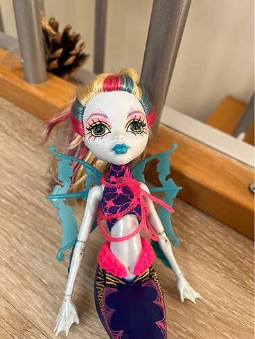  Beden Lagoona Blue Monster High