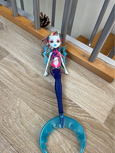  Lagoona Blue Monster High