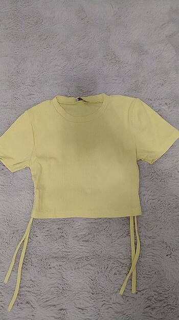 yanlari büzgülü crop 