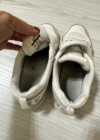 Nike Beyaz Erkek Çocuk Nike Spor Ayakkabı