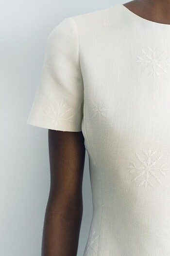 Zara İşlemeli Elbise - Görsel 10