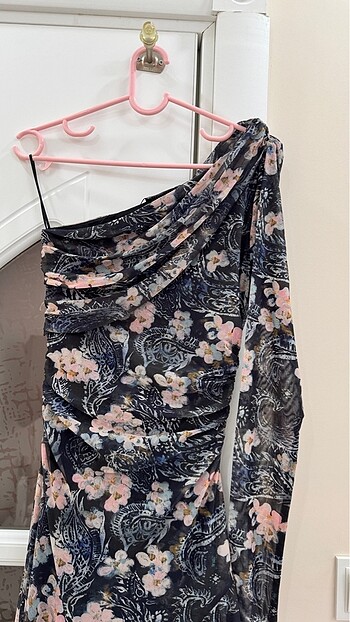 Zara Desenli Elbise - Görsel 10