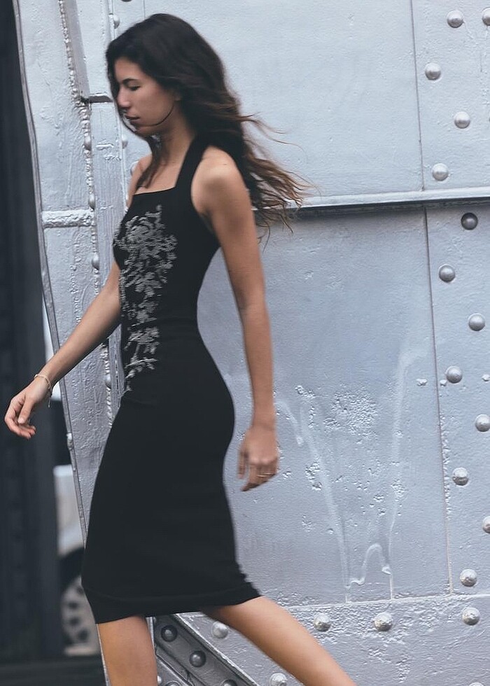 Zara taşlı siyah elbise - Görsel 2