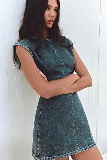 Zara Zara lacivert renkli mini denim elbise