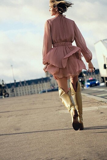 Zara Pembe Renkli Fırfırlı Elbise - Görsel 2