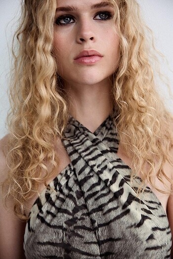 Zara desenli tül elbise - Görsel 7