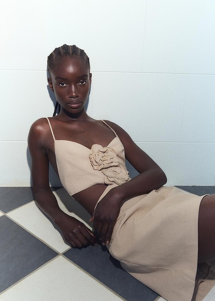 Zara çiçek motifli elbise - Görsel 2