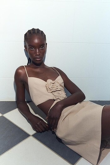 Zara çiçek motifli elbise - Görsel 2