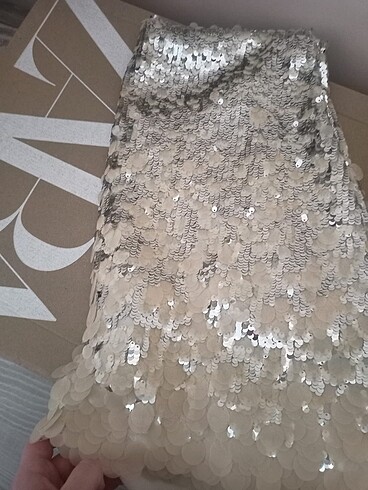 Zara Gümüş Rengi Pullu Elbise - Görsel 12