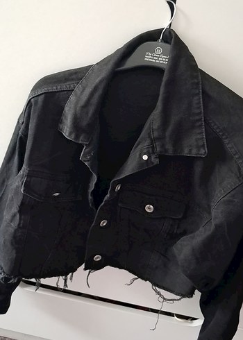Siyah Düğmeli Kadın Denim Ceket