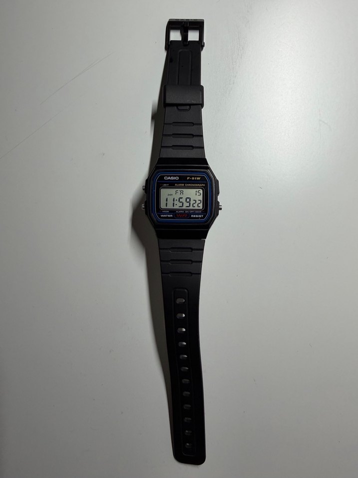 CASIO saat
F-91 W-1DG - Görsel 4